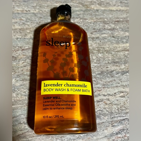 Bath & Body Works Lavender Chamomile Aromatherapy Body Wash - Picture 3 of 12